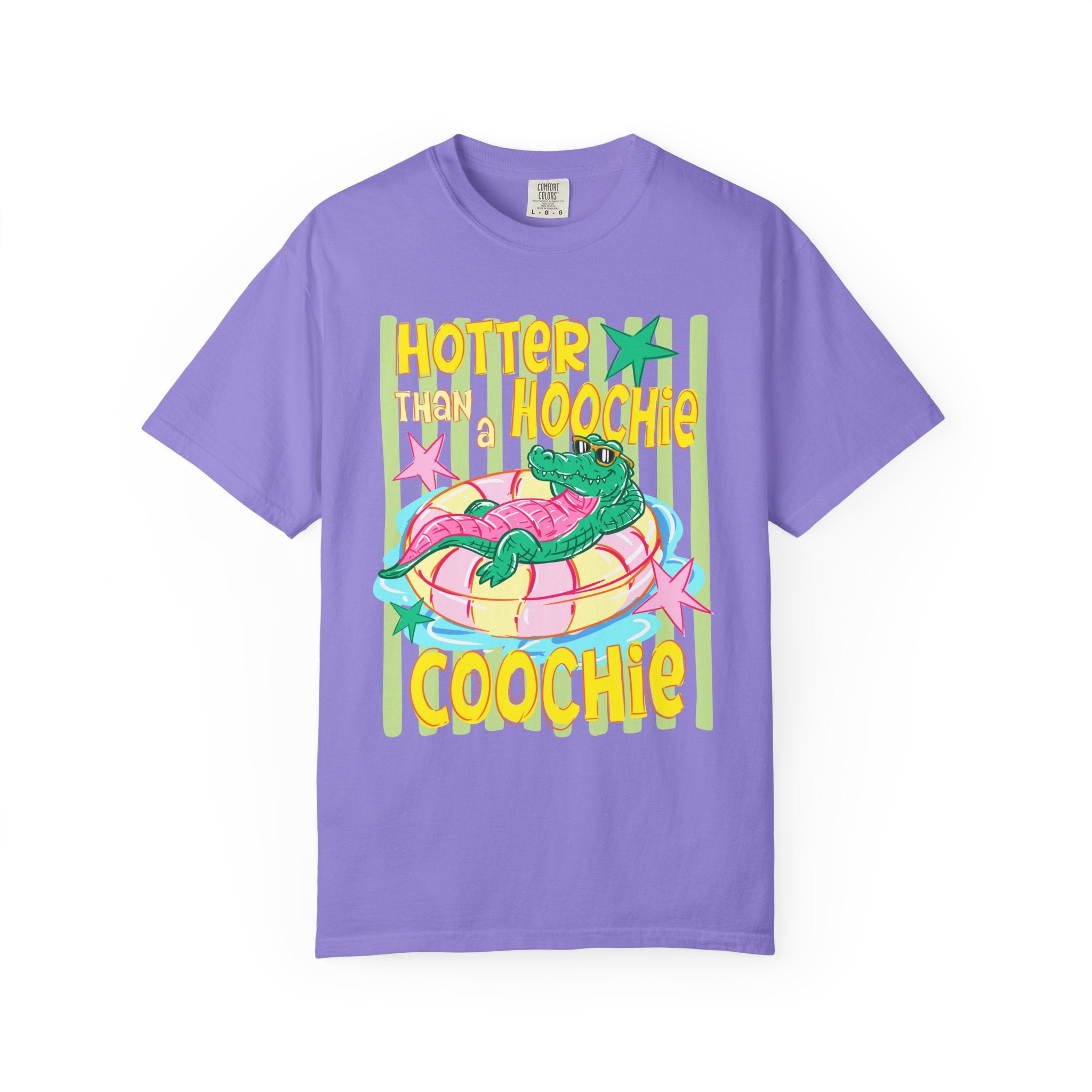 "Hotter Than A Hoochie Coochie" Retro Alligator Graphic Tee